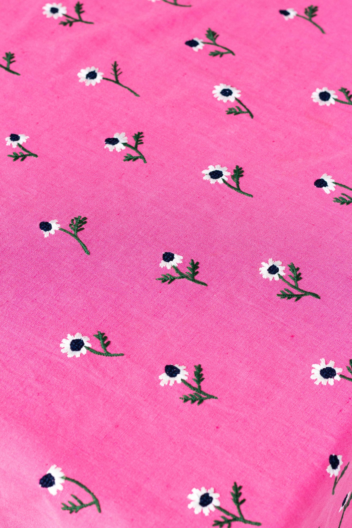 Manzanilla Rectangular Tablecloth in Bougainvillea