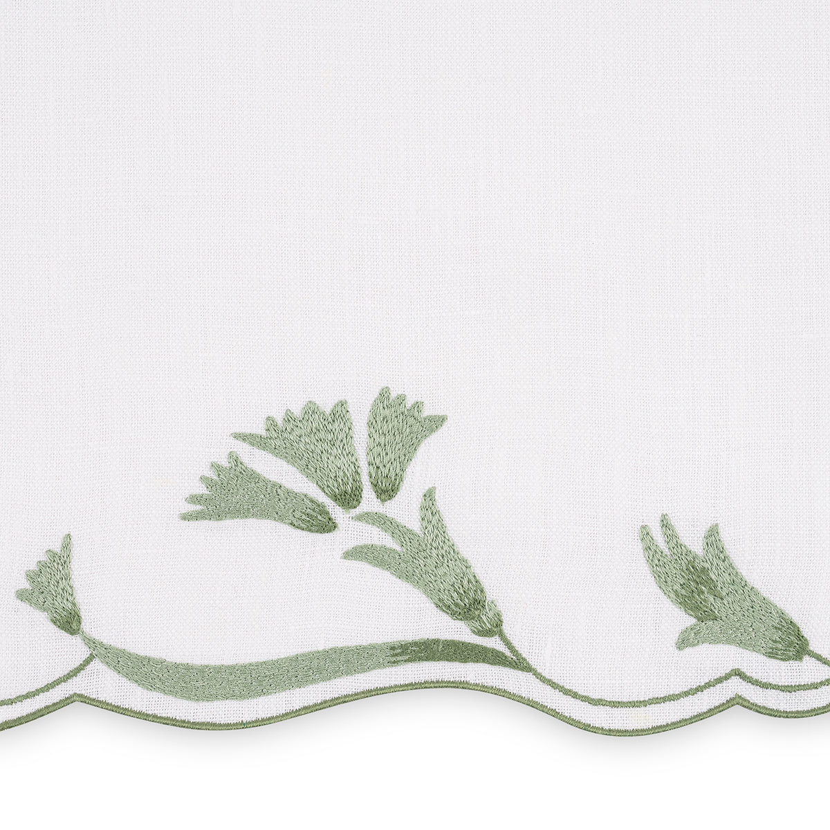 Marcella Guest Towel - Set of 2 in Clover