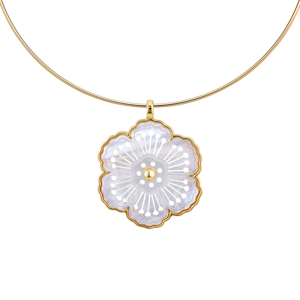 Marguerite Pendant & Neck Wire