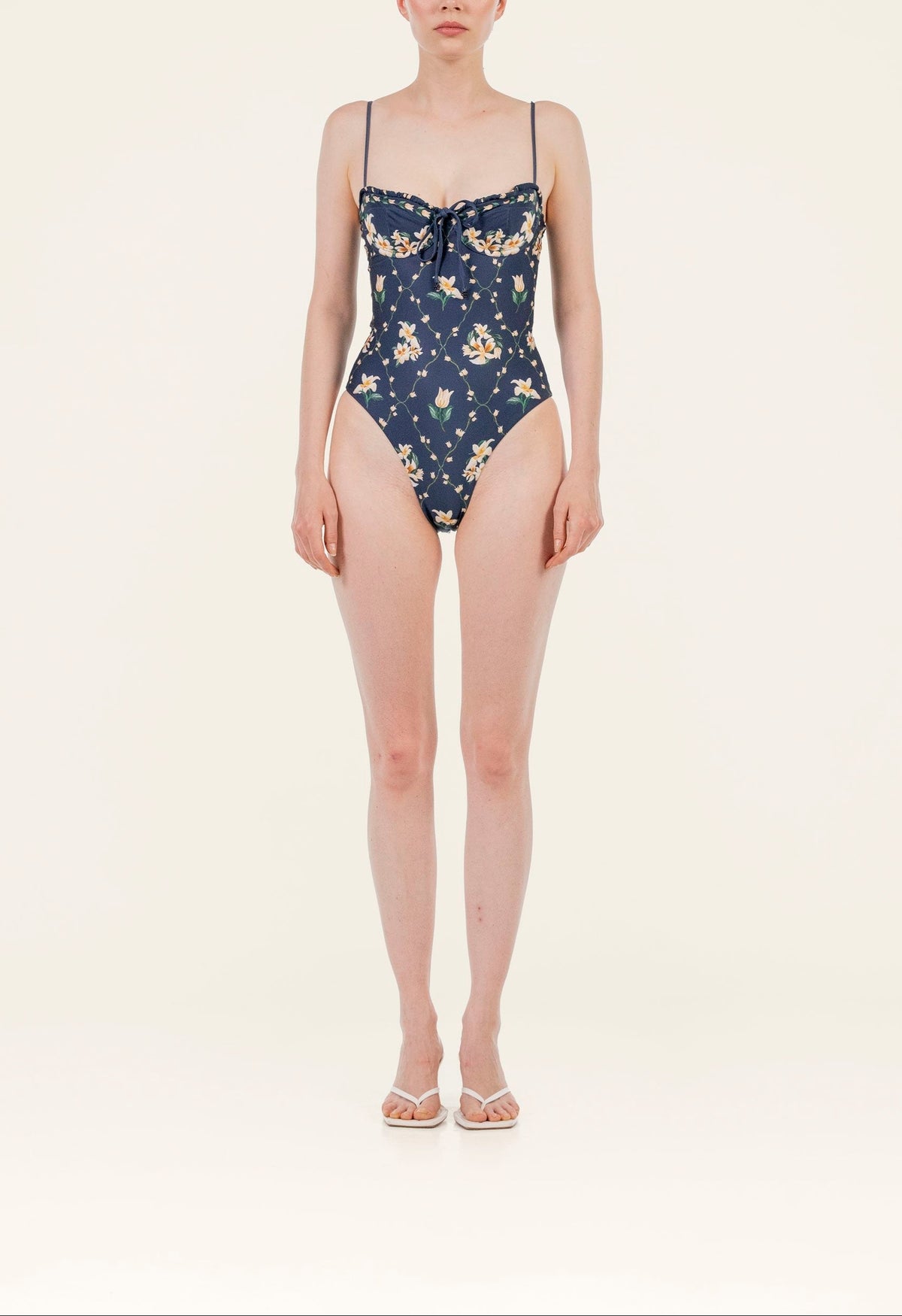 Ebano Promesa One-Piece
