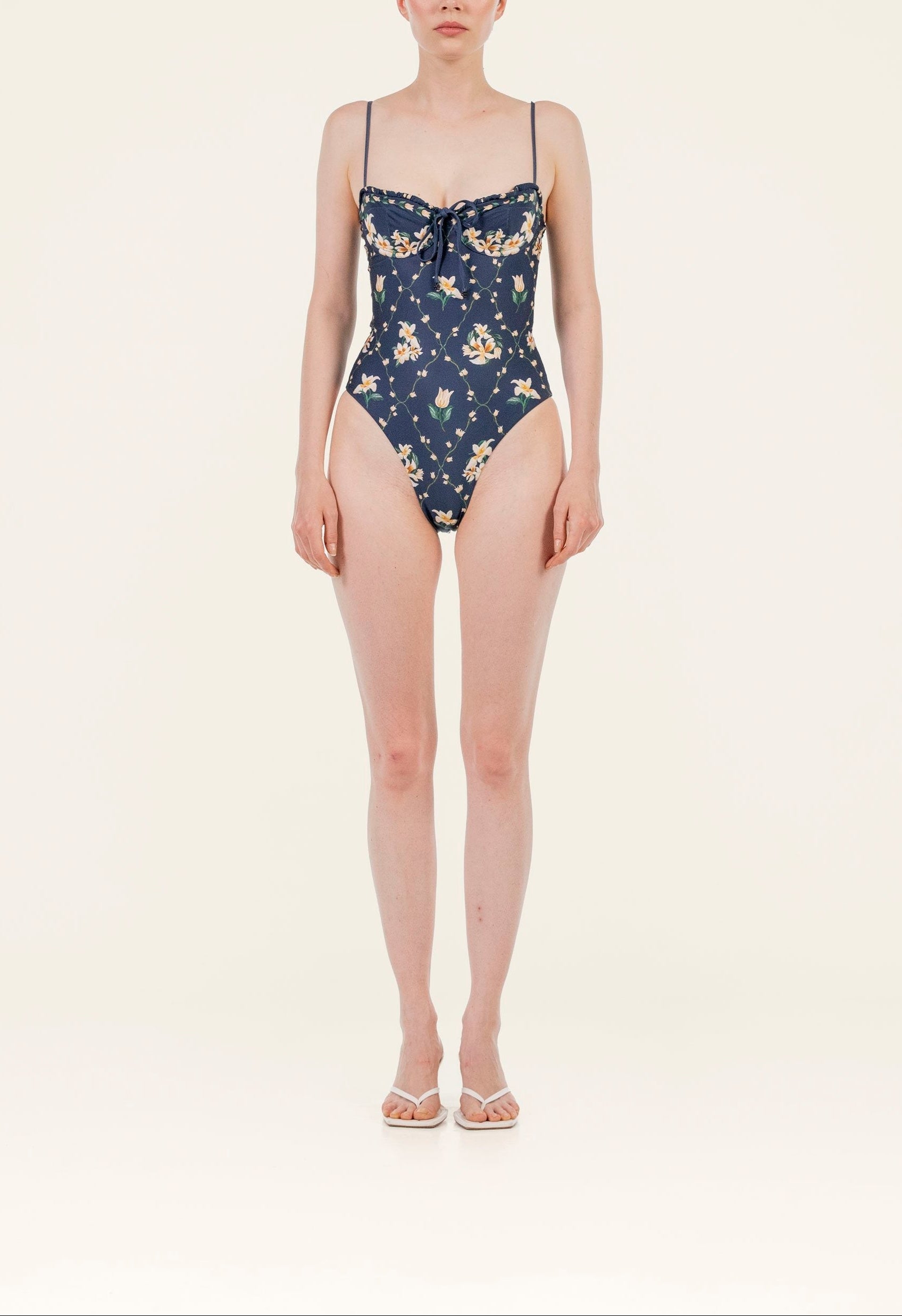 Ebano Promesa One-Piece