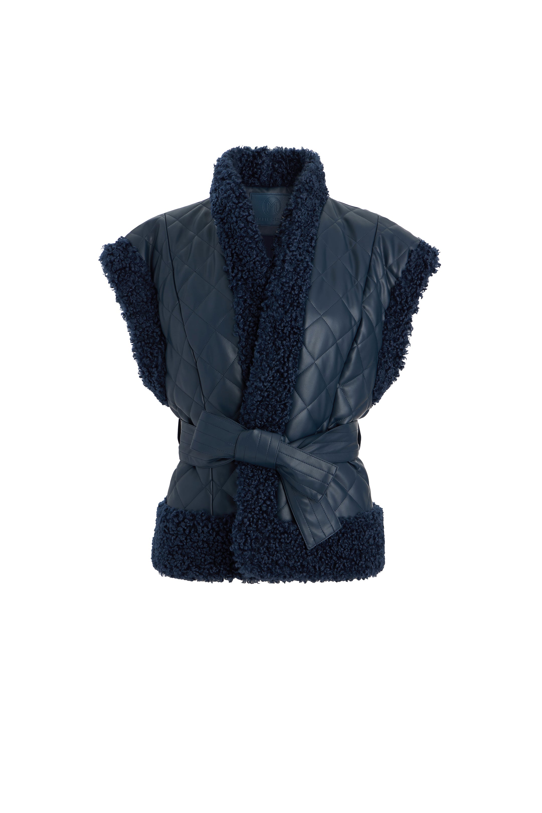 Beatrice Vest in Naval