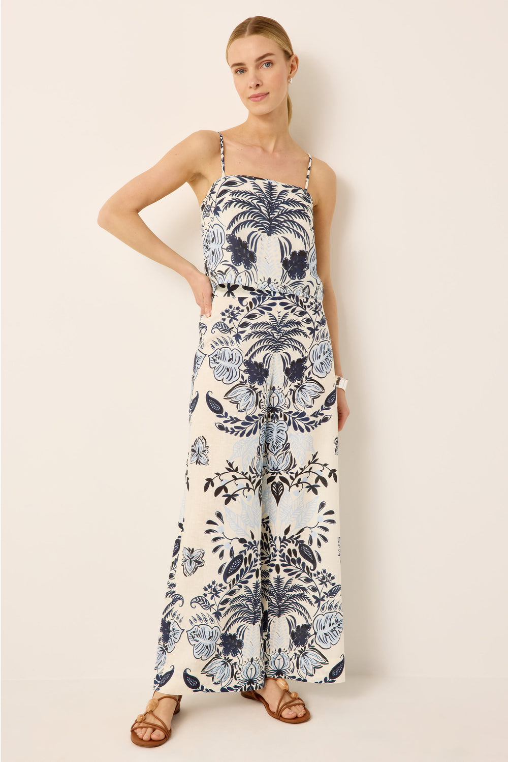 Blue and white floral printed palazzo pant
