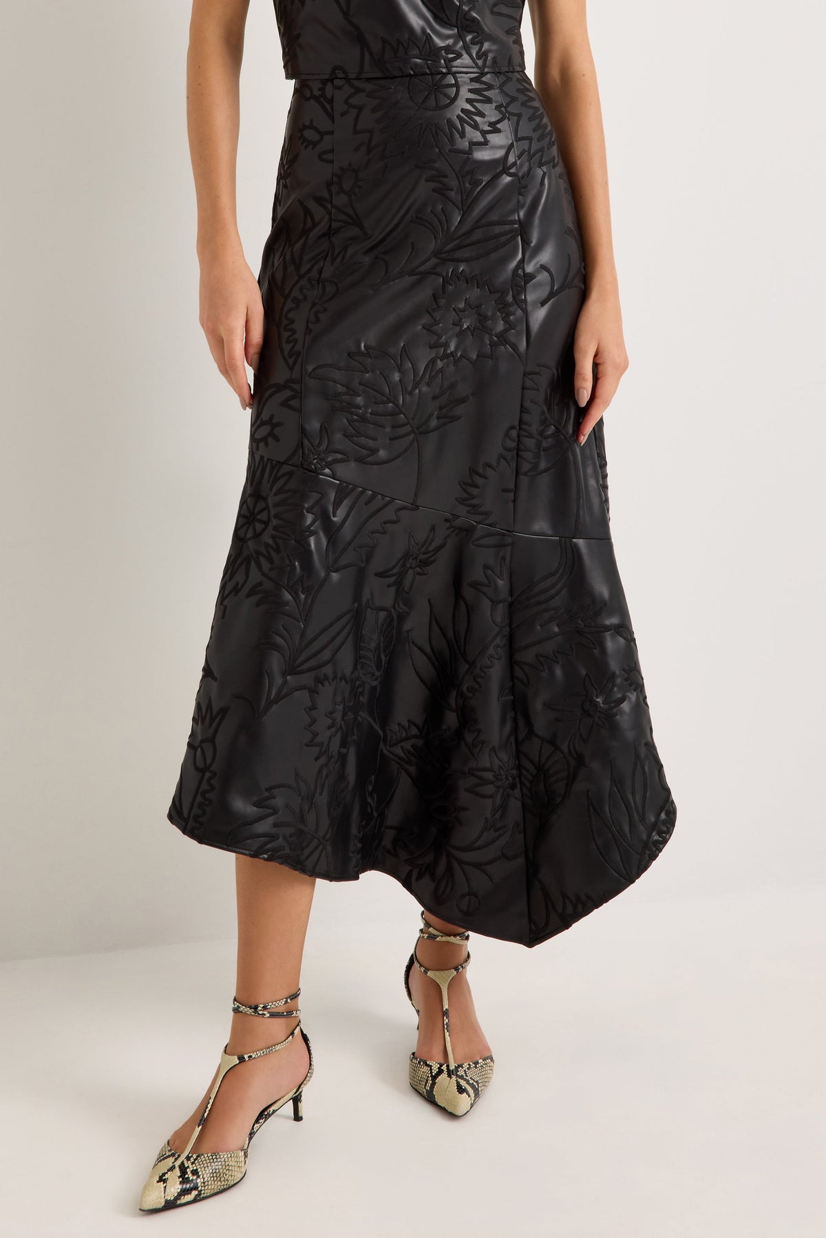 Casey Skirt in Black