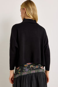 Claudie Popover in Black