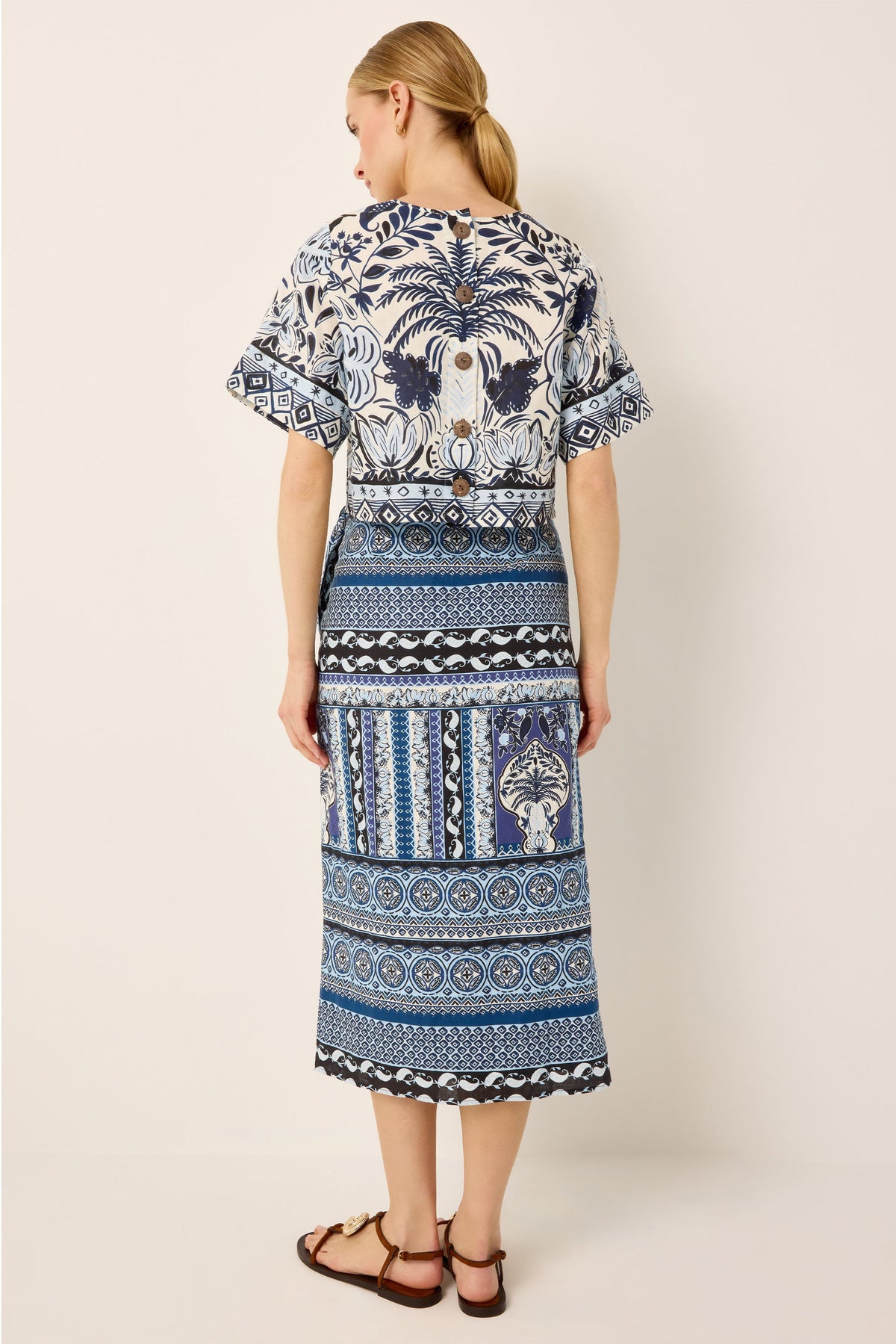 Adjustable blue geometric printed wrap skirt