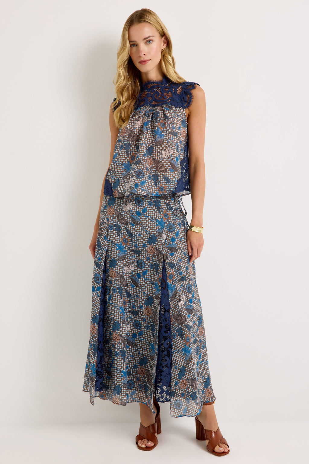 Gracen Skirt in Aegean