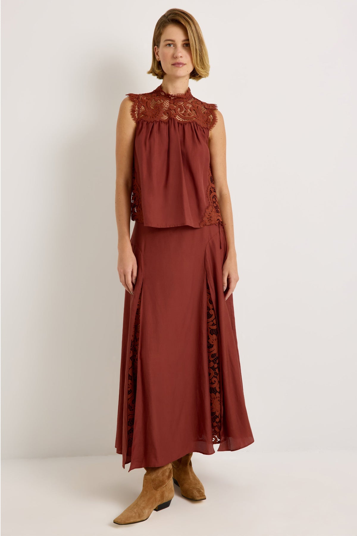 Gracen Skirt in Auburn