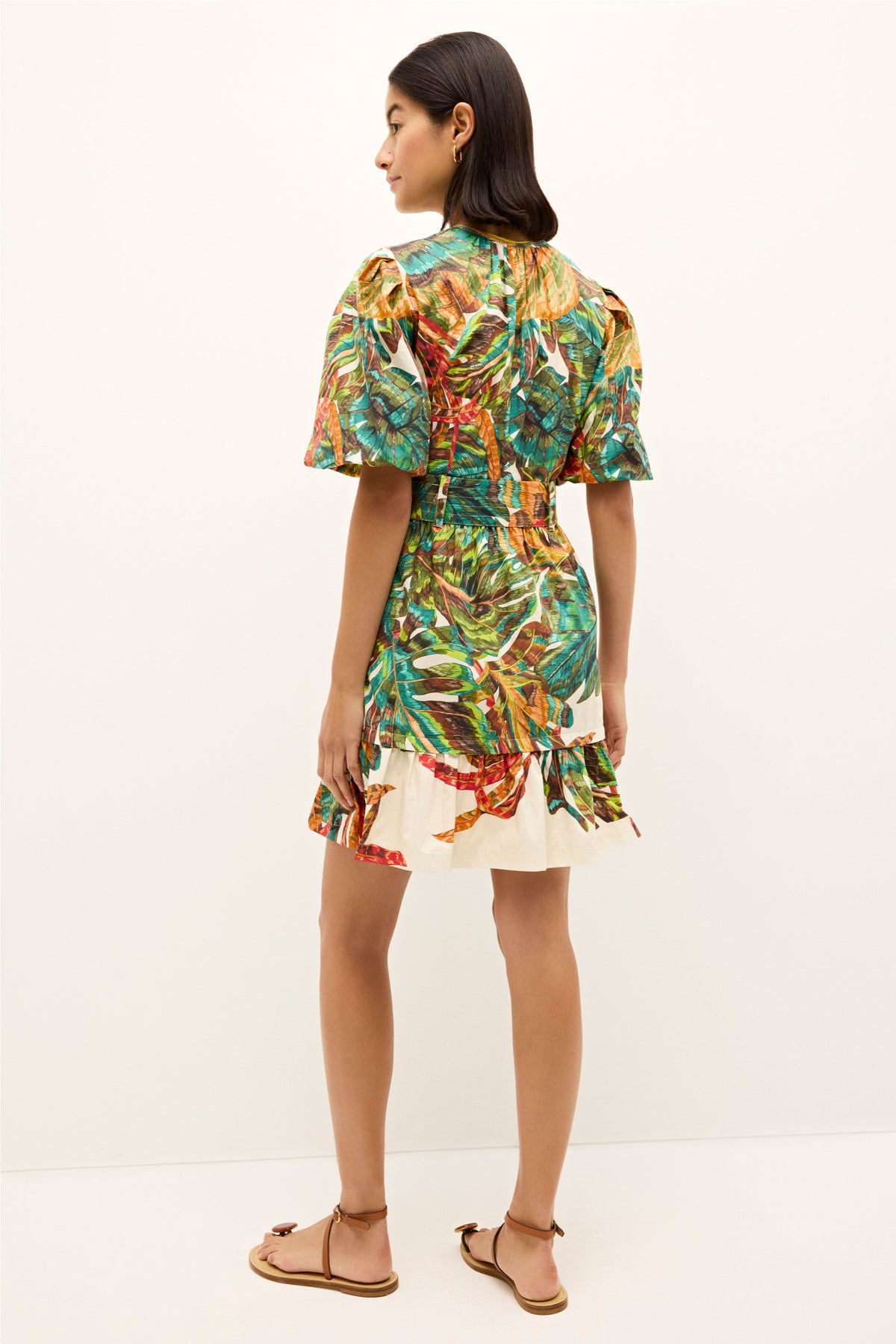 Fit-and-flair dress with vivd multicolor botanical print and flounced hem 