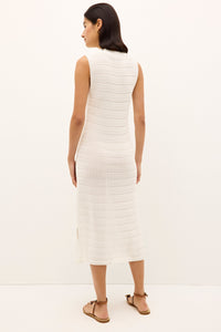 Elegant white column dress with a refined knit pattern and minimal design