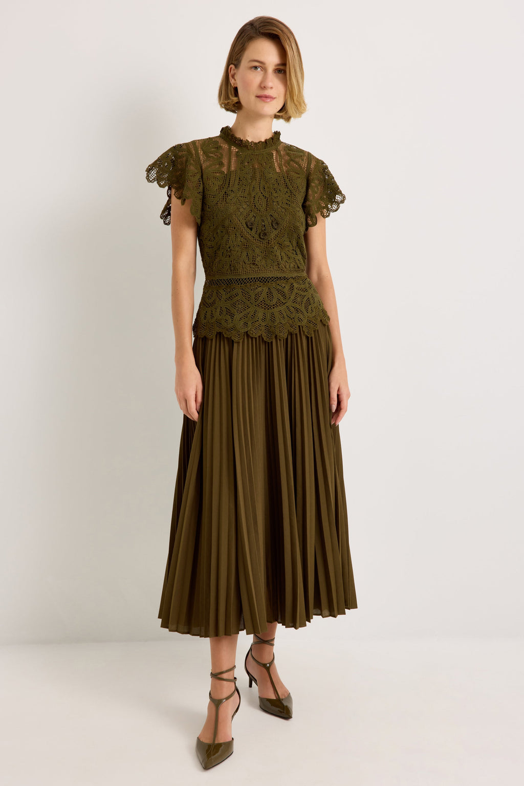 Genessa Top in Juniper Green