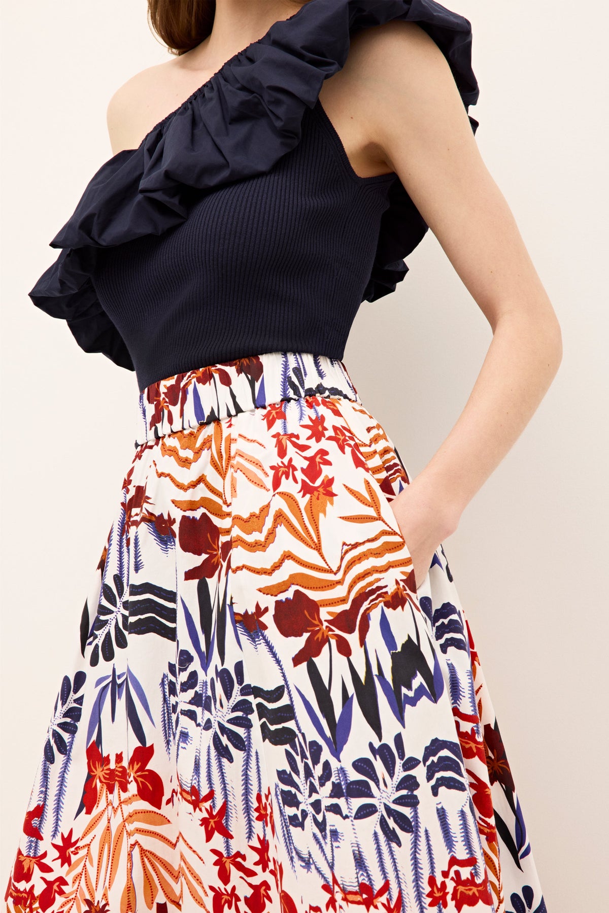 Lucy Top in Navy