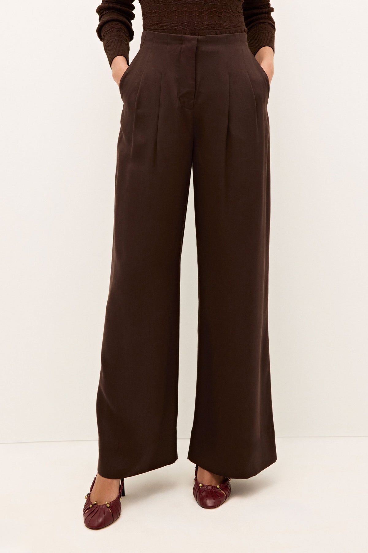 Macbee Pant in Walnut
