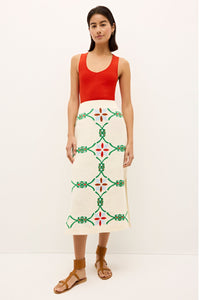 Sleeveless fitted knit top in a red hue