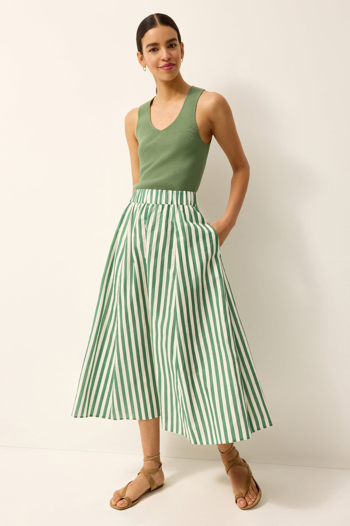 Elastic waistband midi skirt with green and white stripes