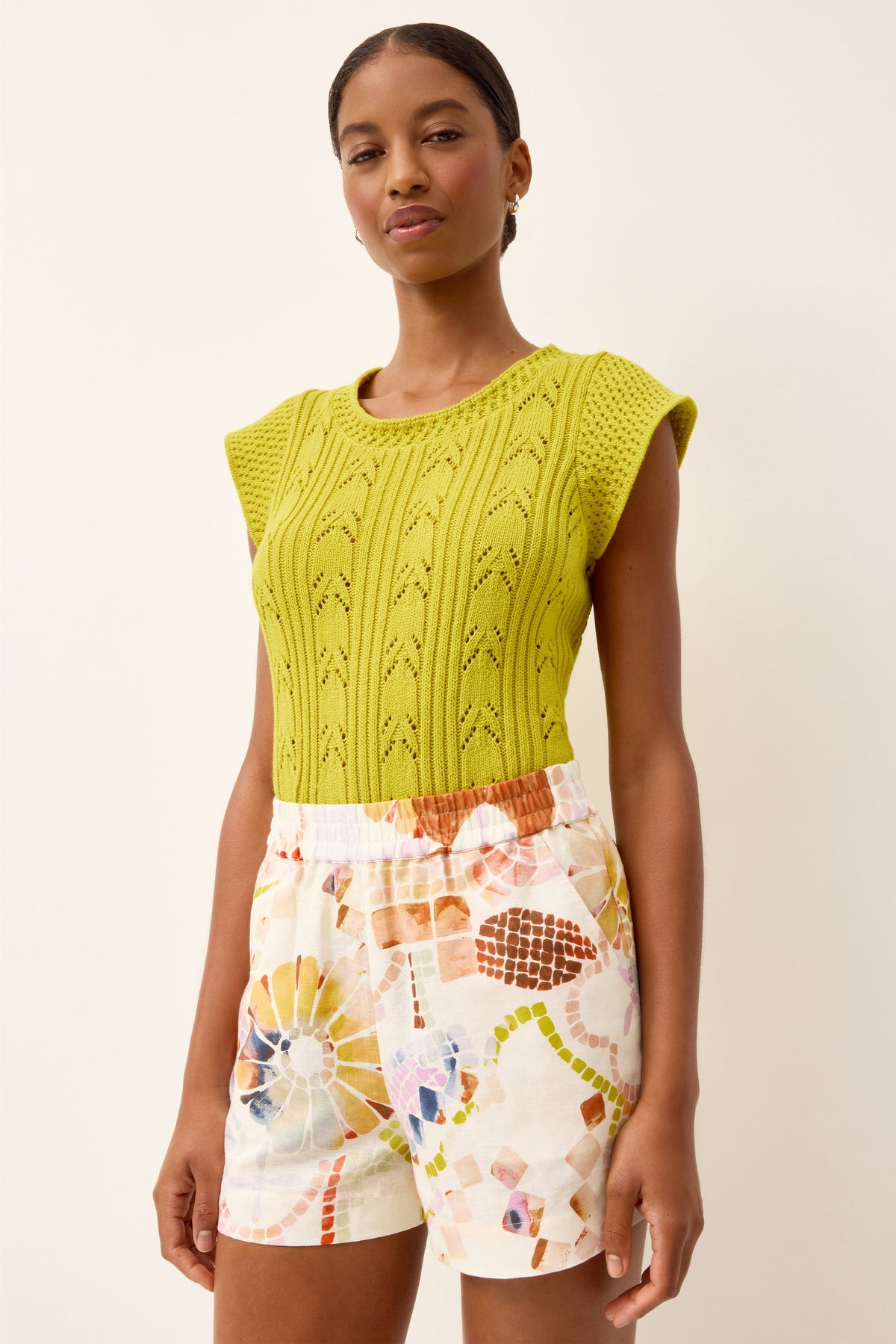 Monte Short in Travertine