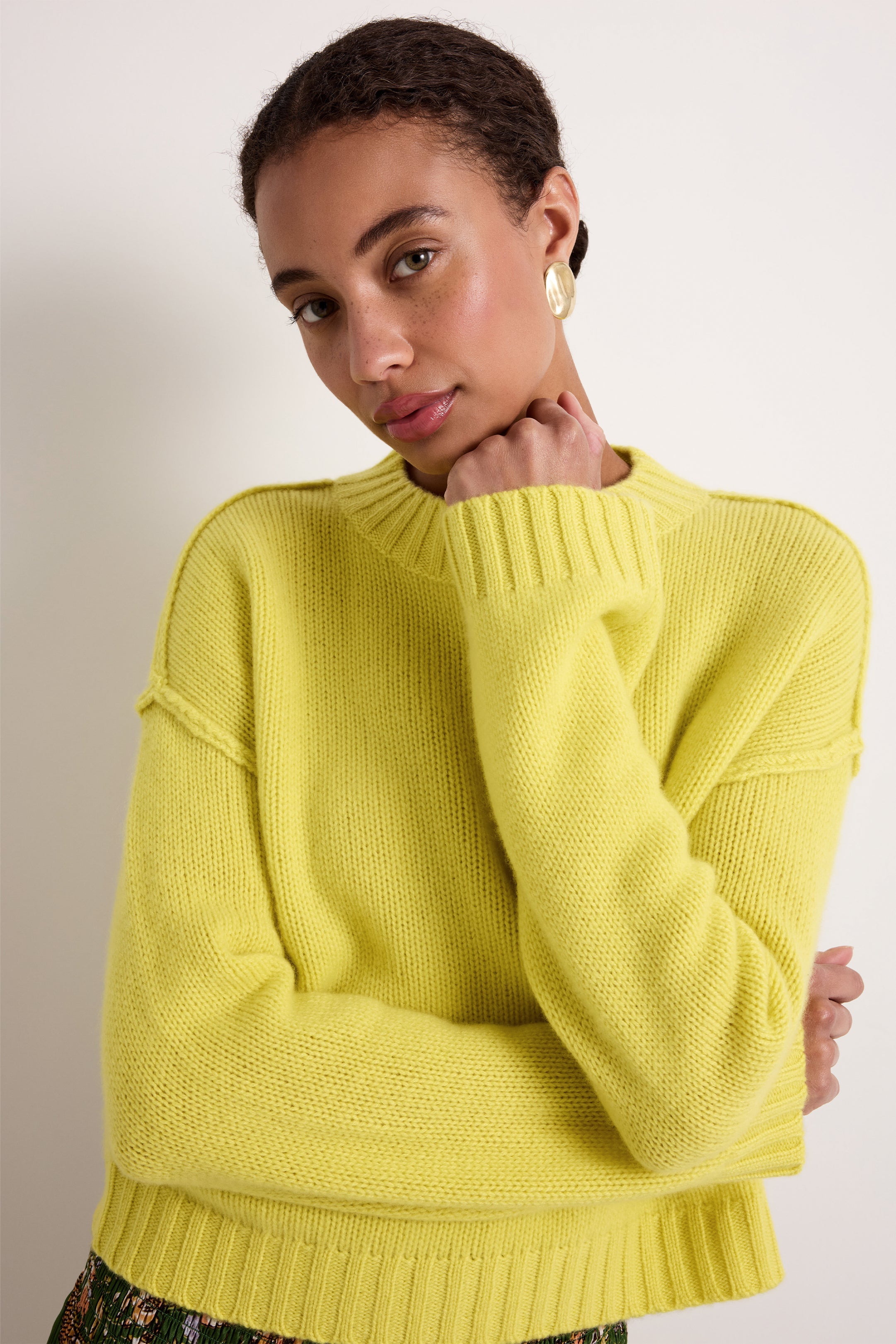 Ozzie Sweater in Vivid