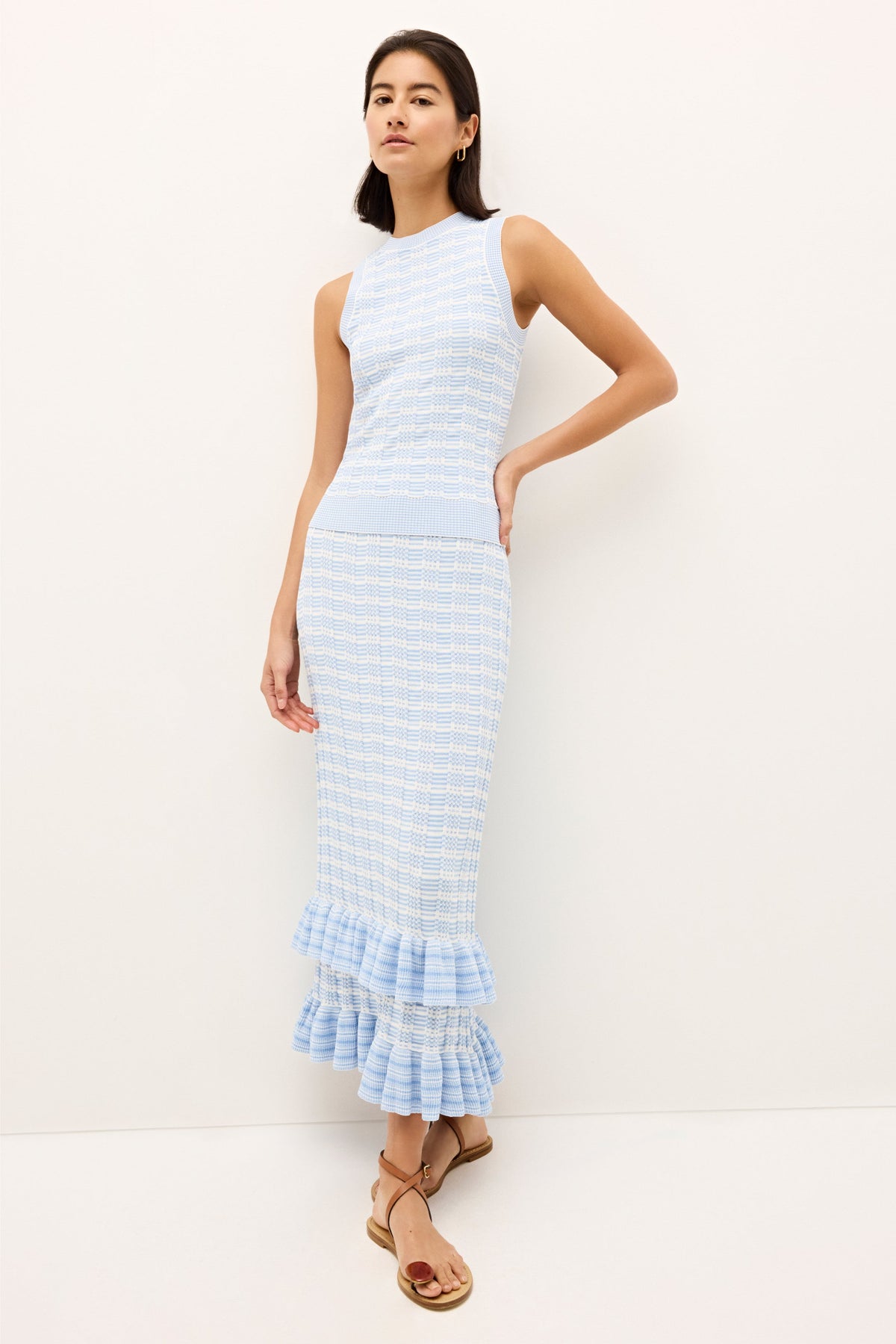 Fitted ribbed tank with soft checkered knit pattern