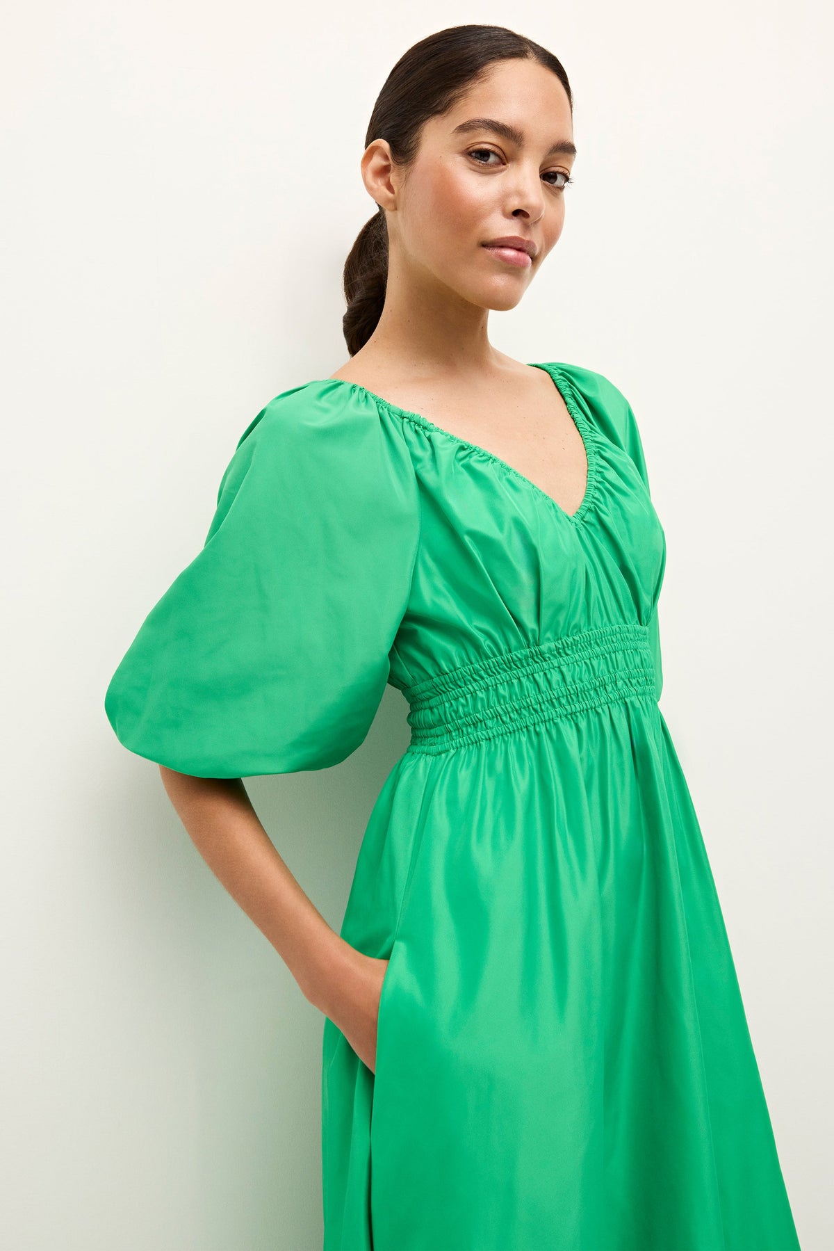 Ava Dress in Green