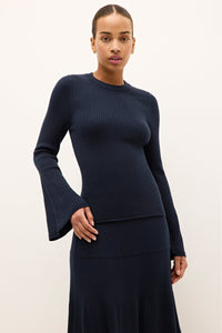 Carrey Top in Navy