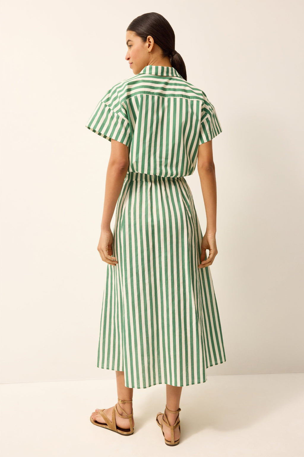 Pocketed green and white striped midi skirt
