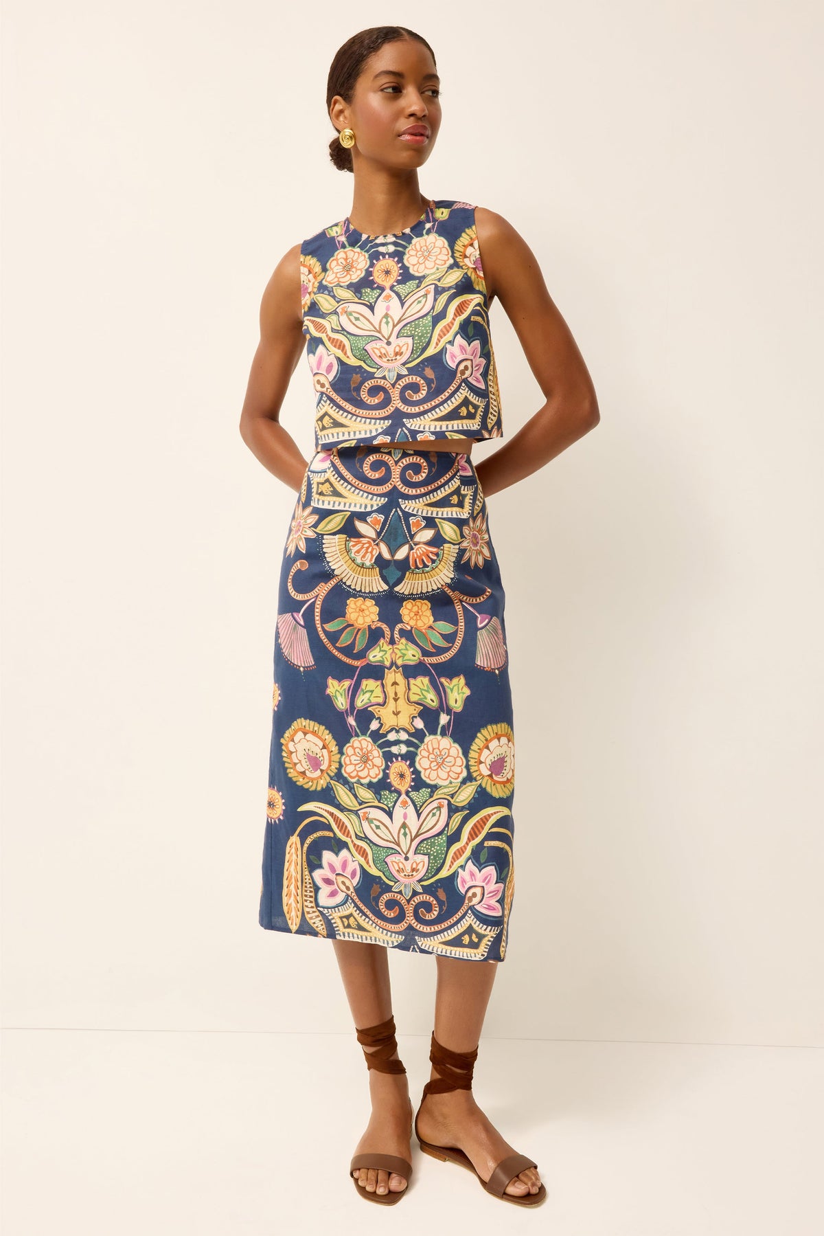 Fallon Top in Neptune