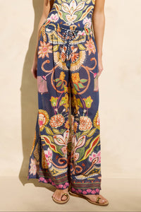 Ariel Pant in Neptune