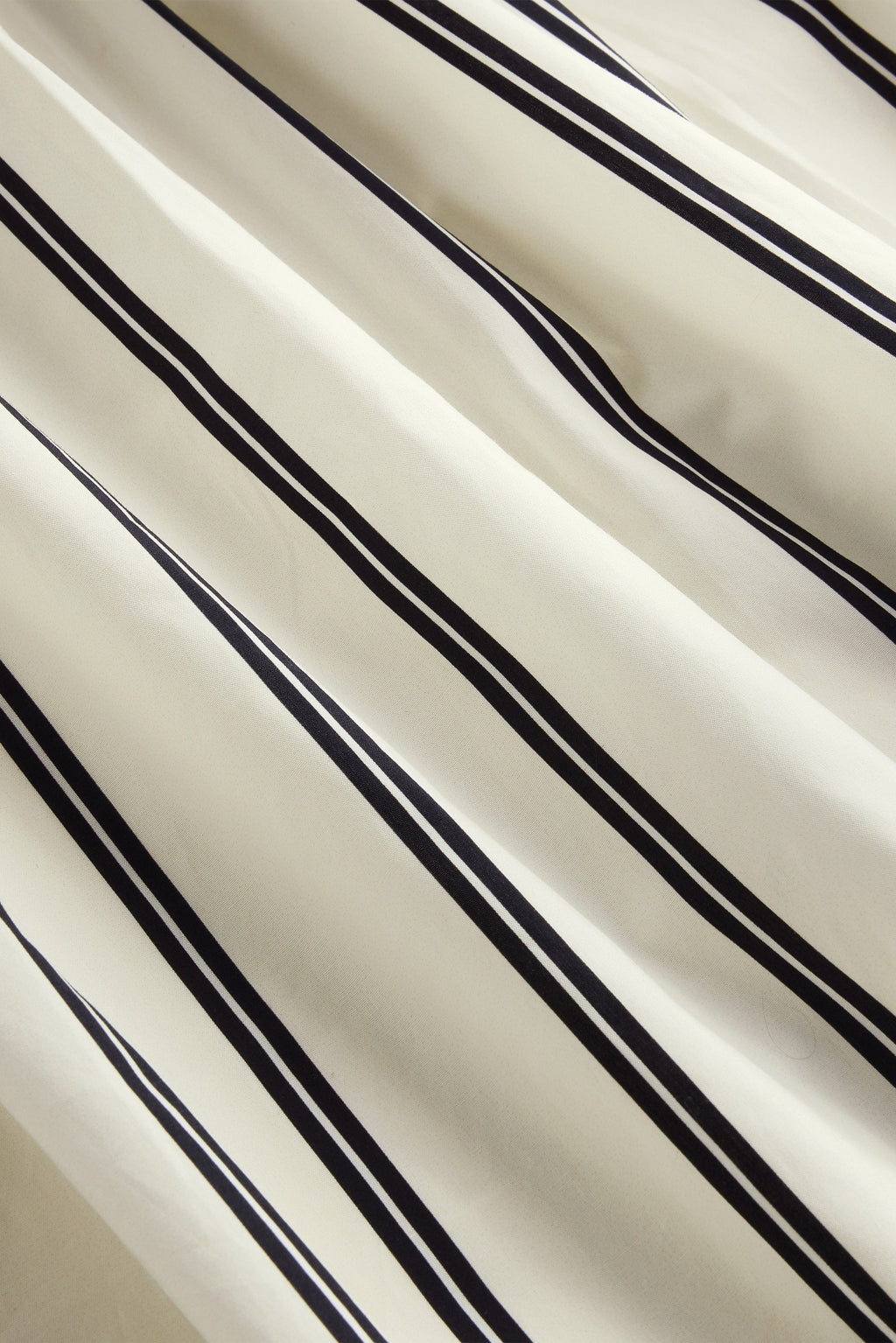 Jaylen Top in Ventura