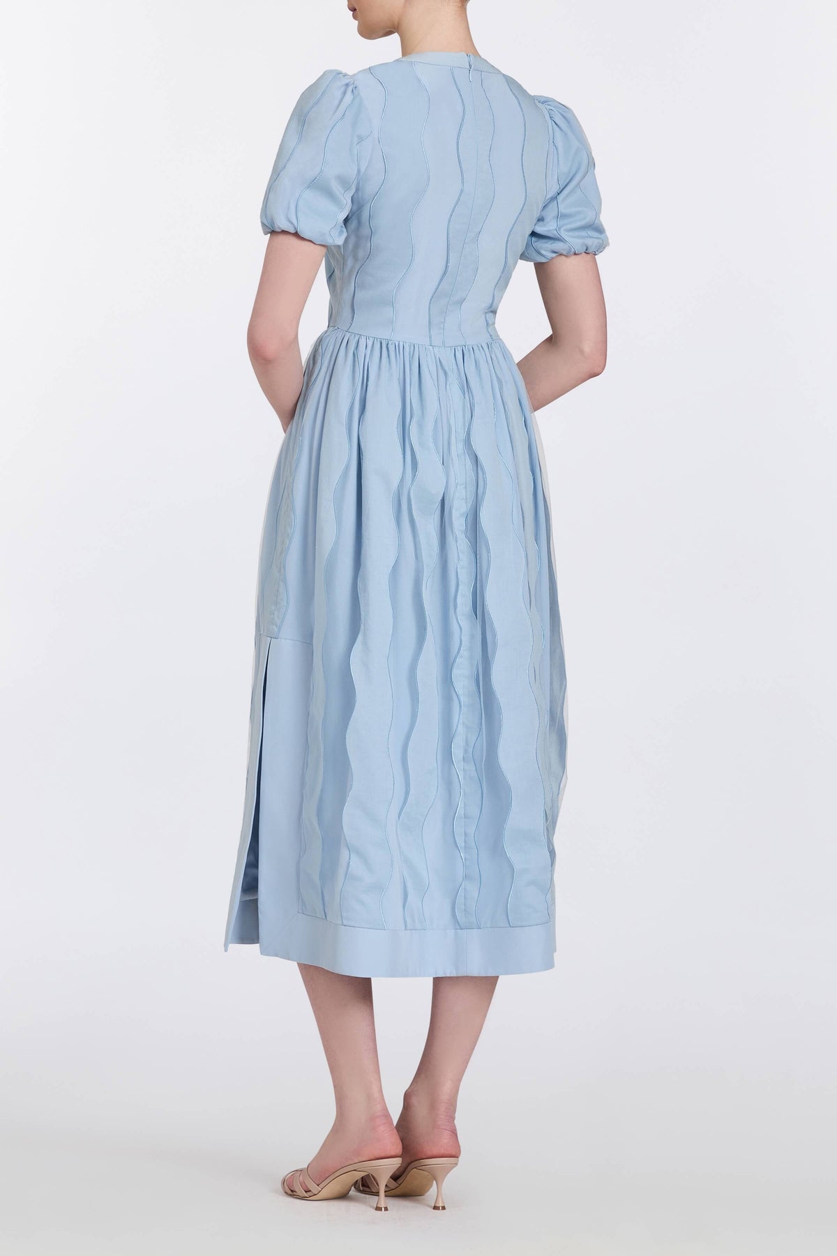 Ella Wave Bubble Sleeve Midi Dress