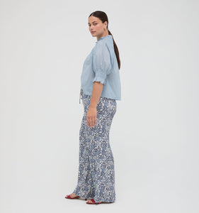 The Maxime Pant in Chedworth Paisley Blue