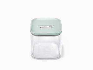 2.4 L Medium Glass Airtight Container