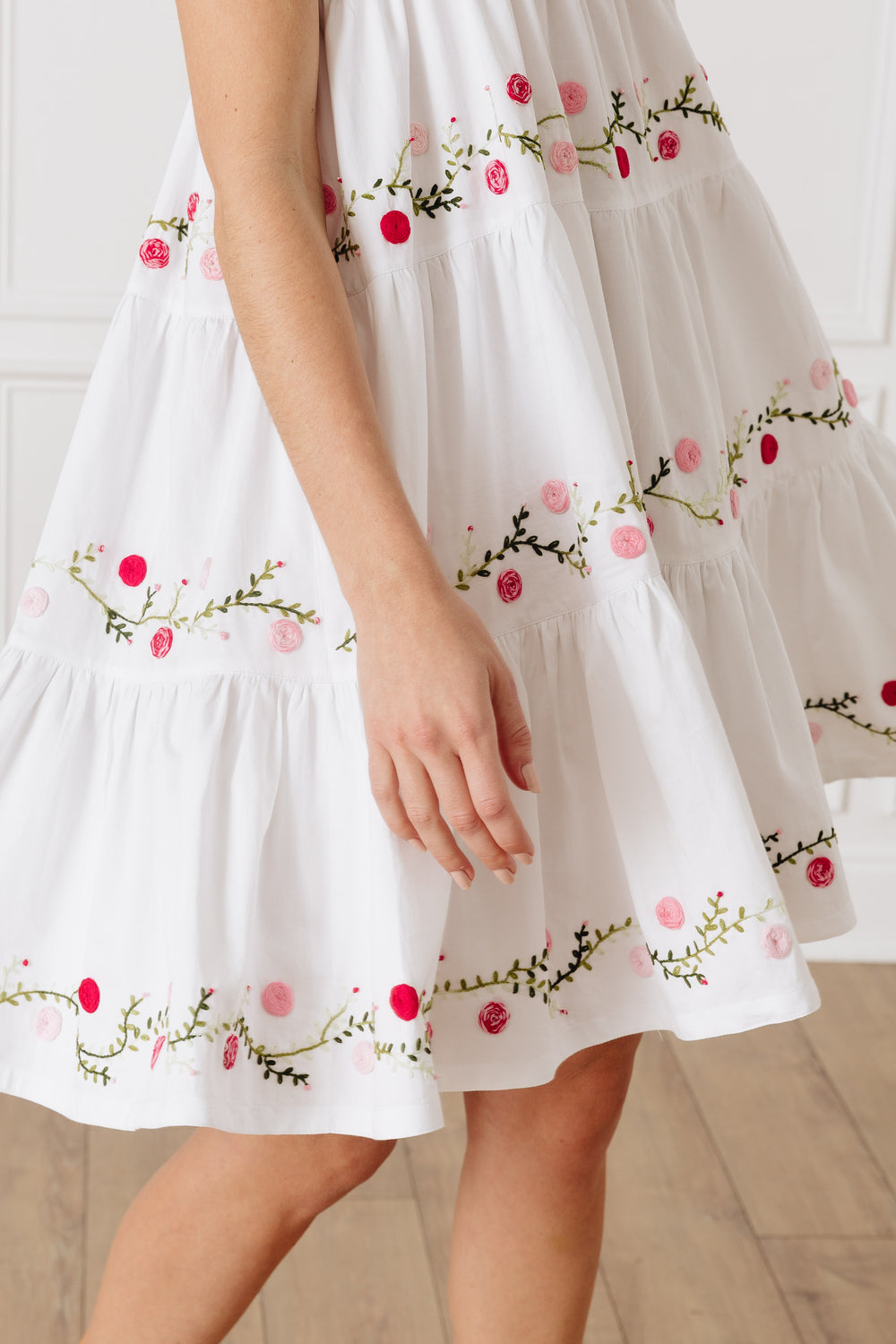 Robe D'été Courte Lila Rose - Imprimé Blanc Et Bleu - Taille 4 (US) - Neuf Avec étiquettes