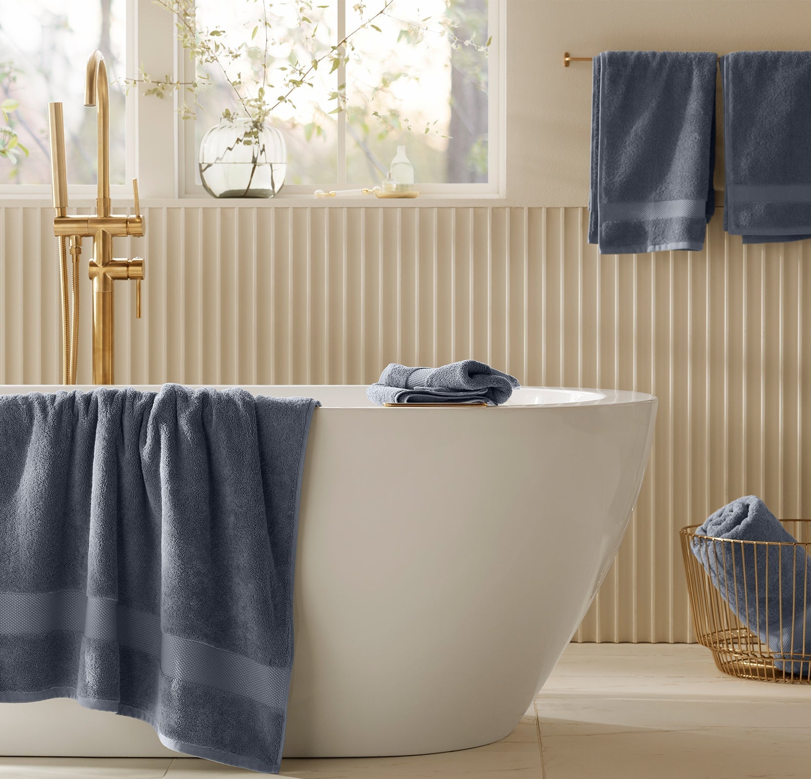 Plush Bath Towel Set in Mineral