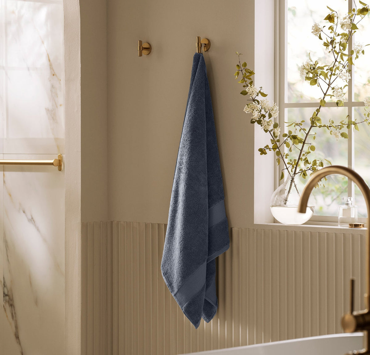 Plush Bath Towel in Mineral