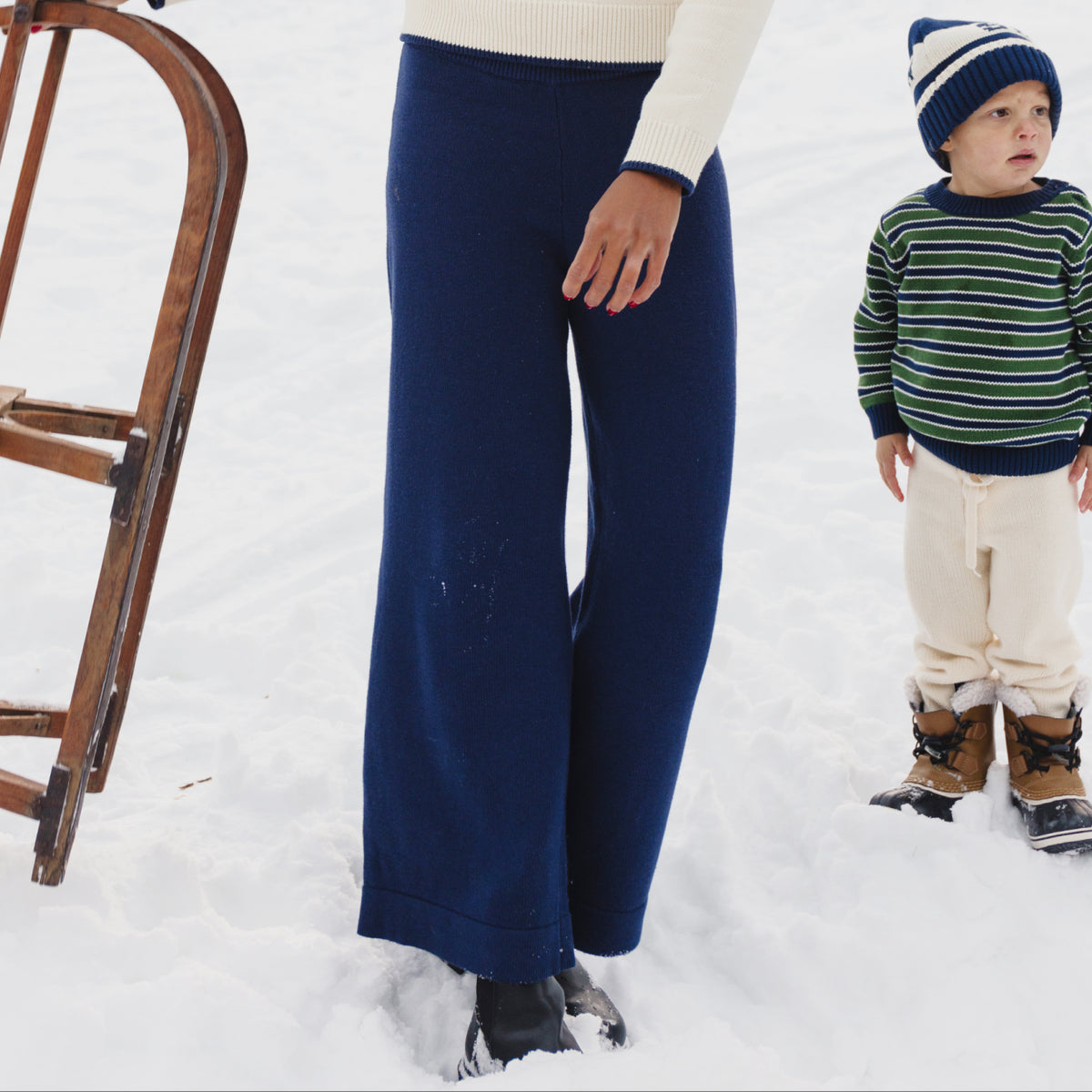 Women’s Navy Wide Leg Knit Pant