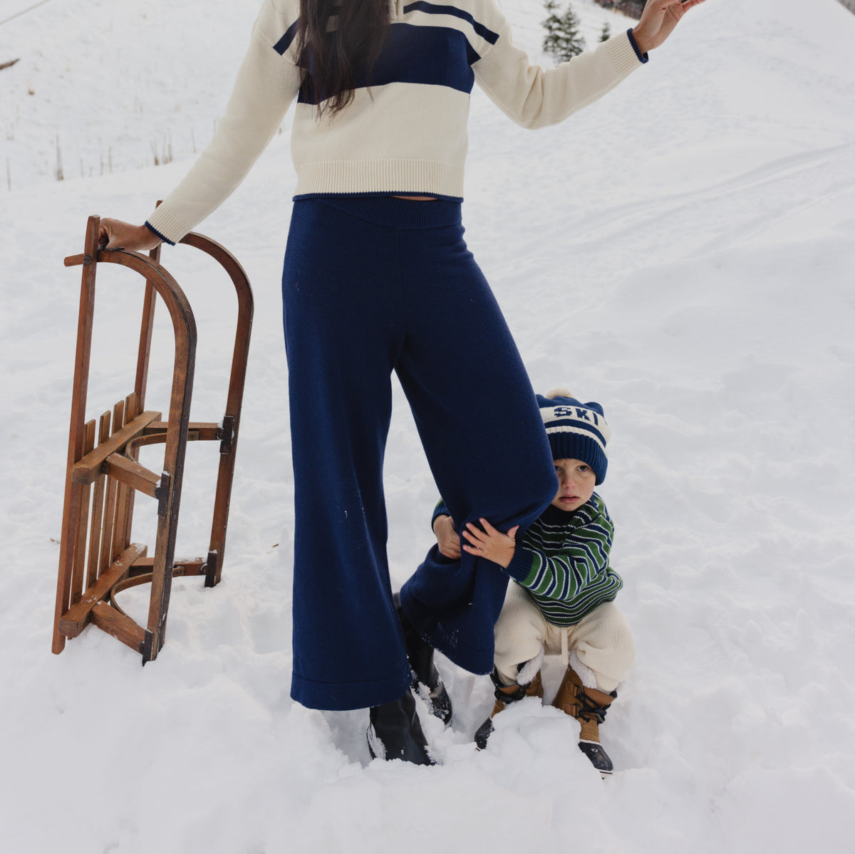 Women’s Navy Wide Leg Knit Pant