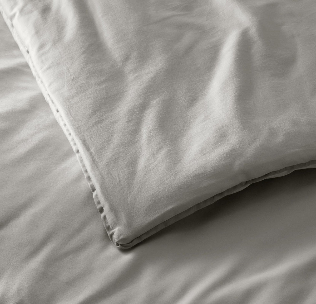 Signature Comforter Set in Mist