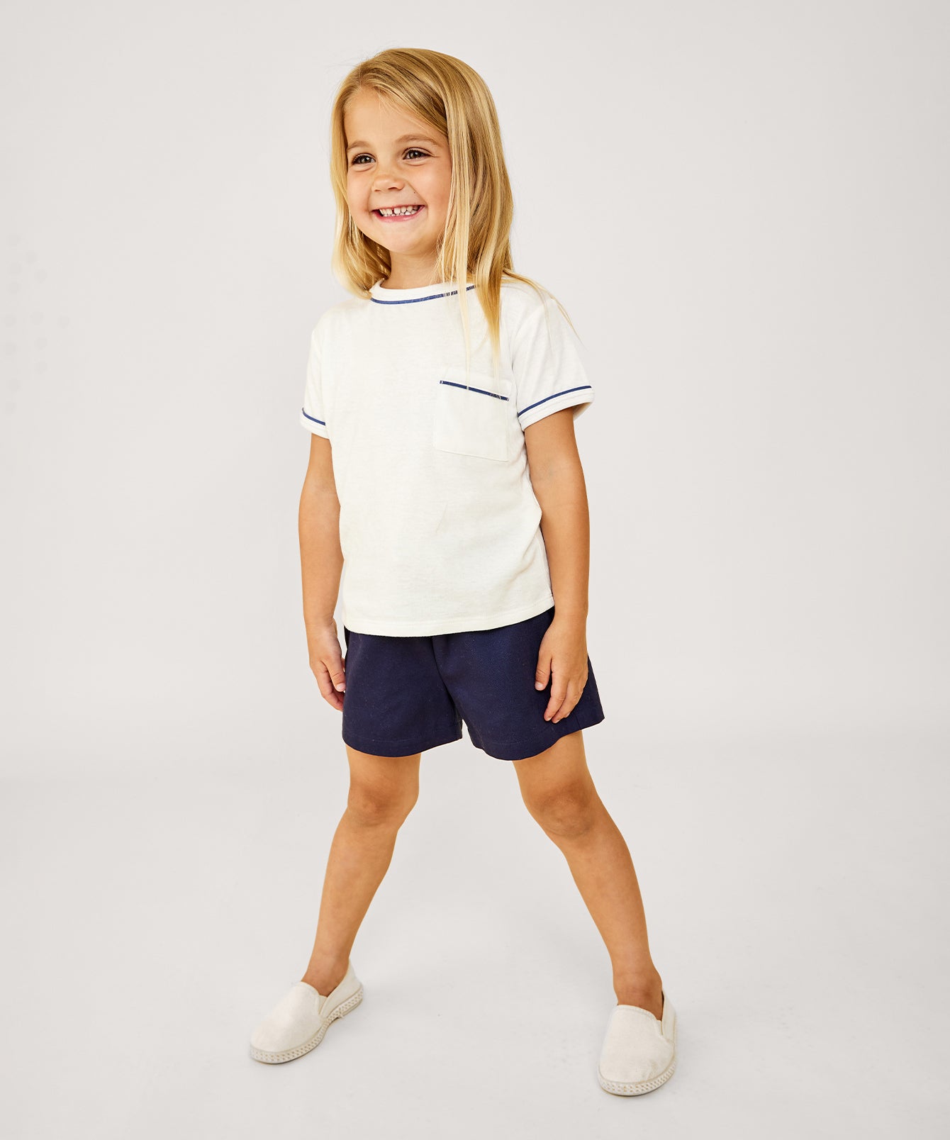 Bingo Short in Navy