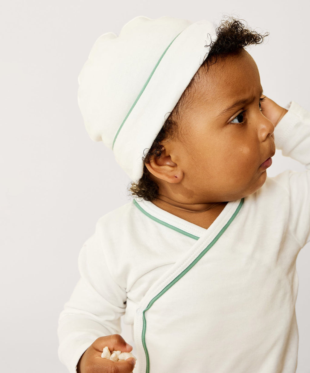 Hazy Hat in Seafoam Piping