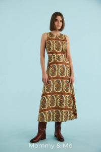 Faith Dres in Amber Glen Cream.