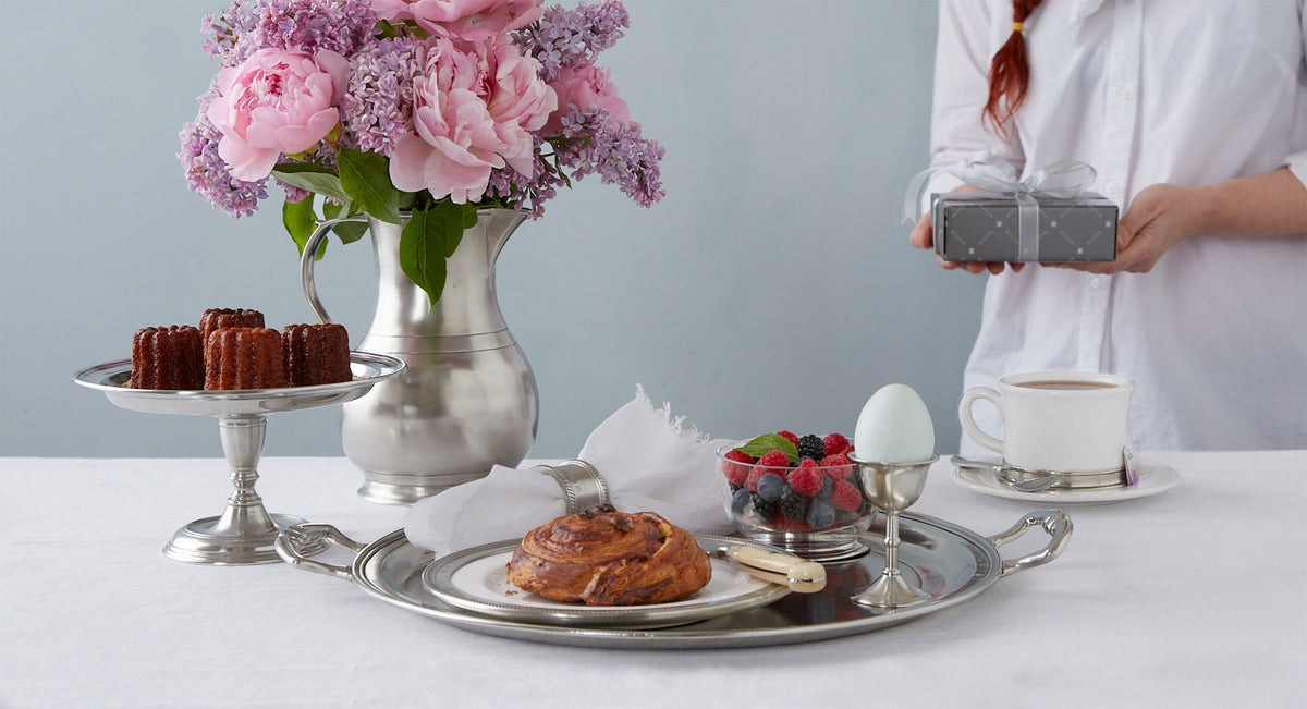 Pedestal Egg Cup
