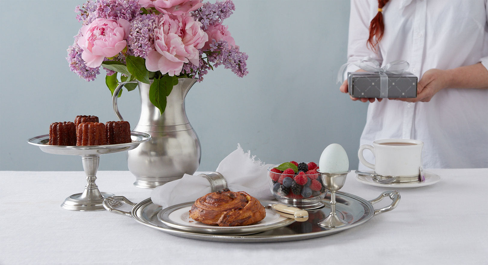 Pedestal Egg Cup