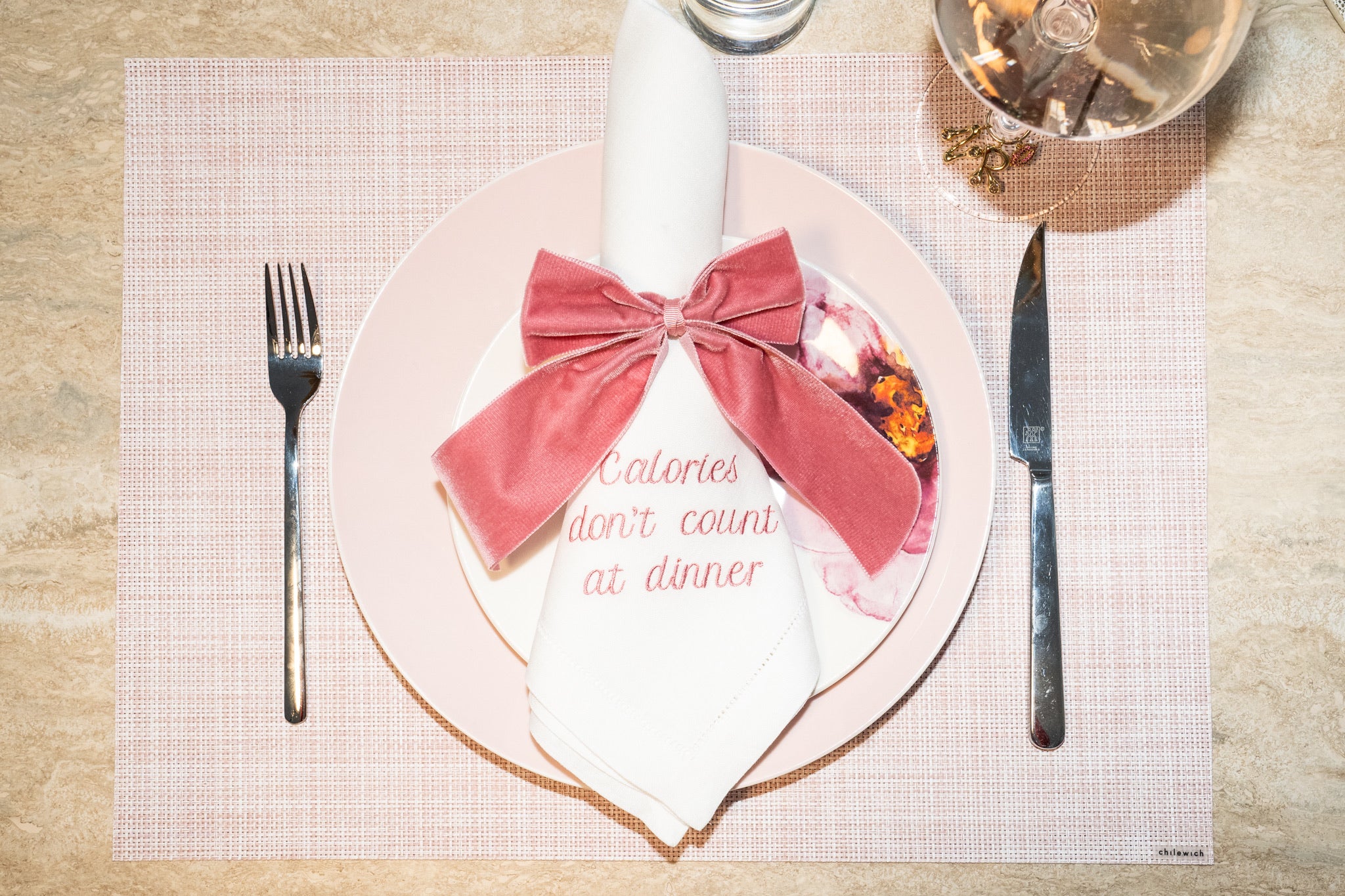Velvet Napkin Bow, Set of 1