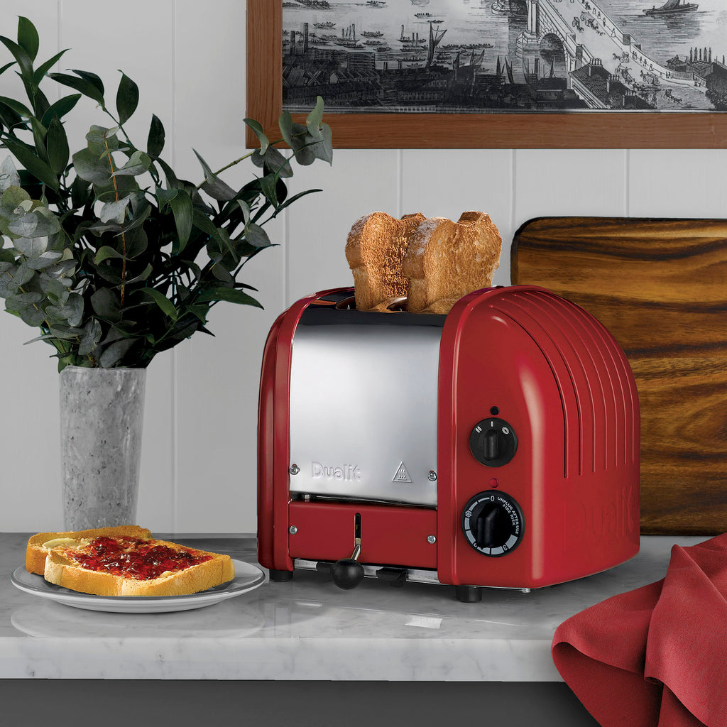 2 Slot Classic Toaster in Red