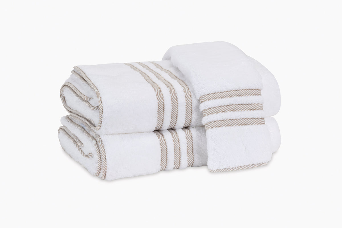 Newport Bath Collection