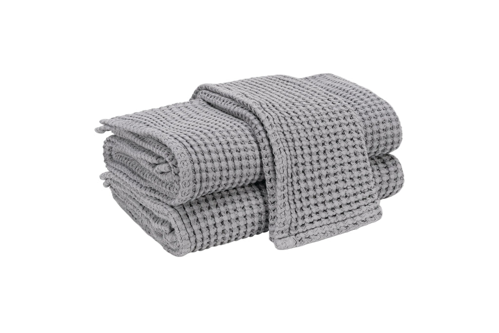 Nico Bath Towel in Dove Gray