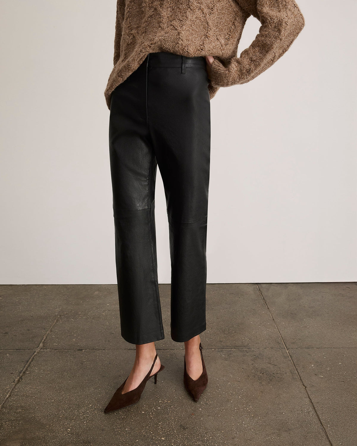 Nicole Cropped Leather Pant in Black