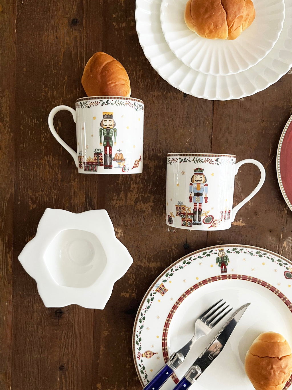 Prouna Nutcracker Mugs Lifestyle Photo