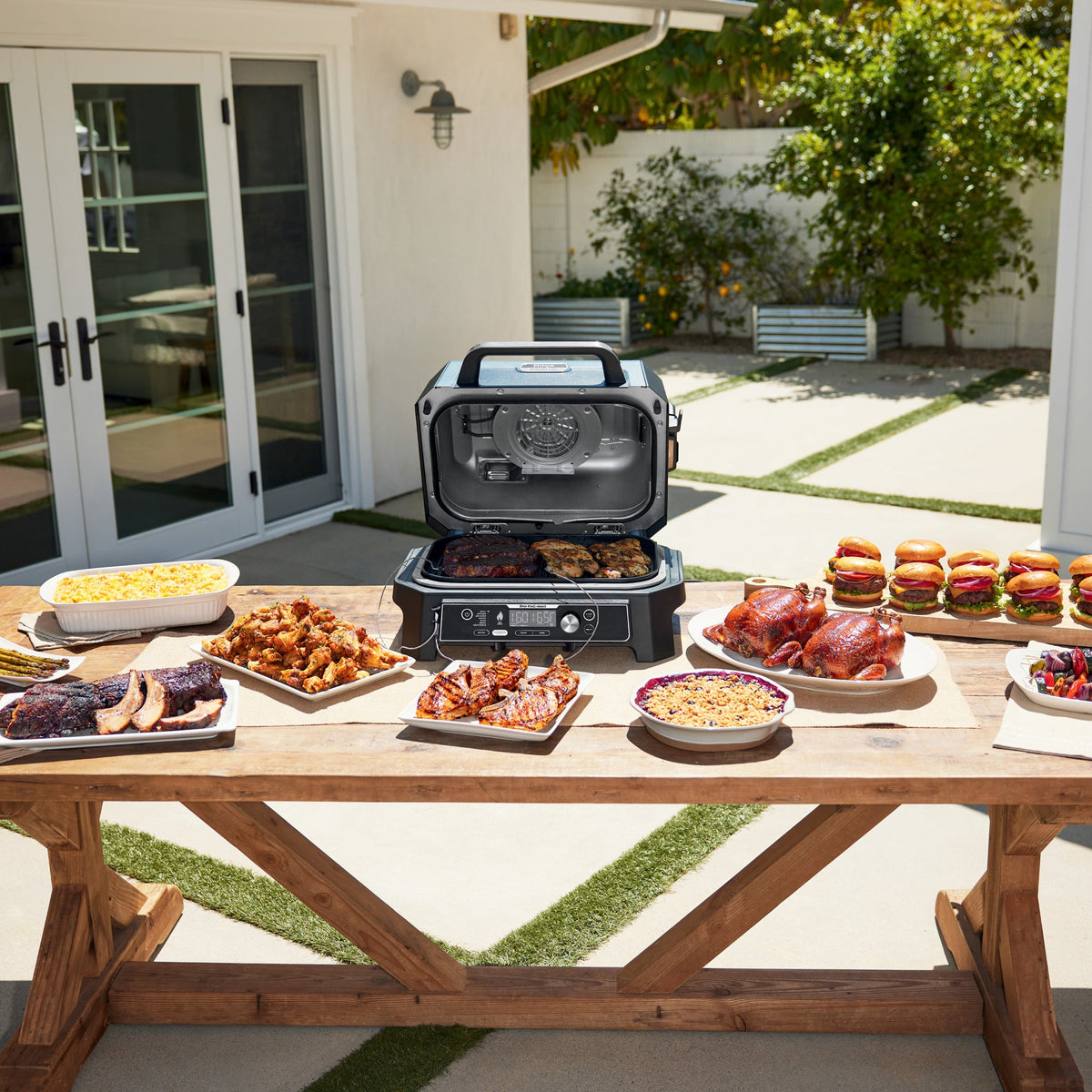 Woodfire ProConnect Premium XL Outdoor Grill & Smoker