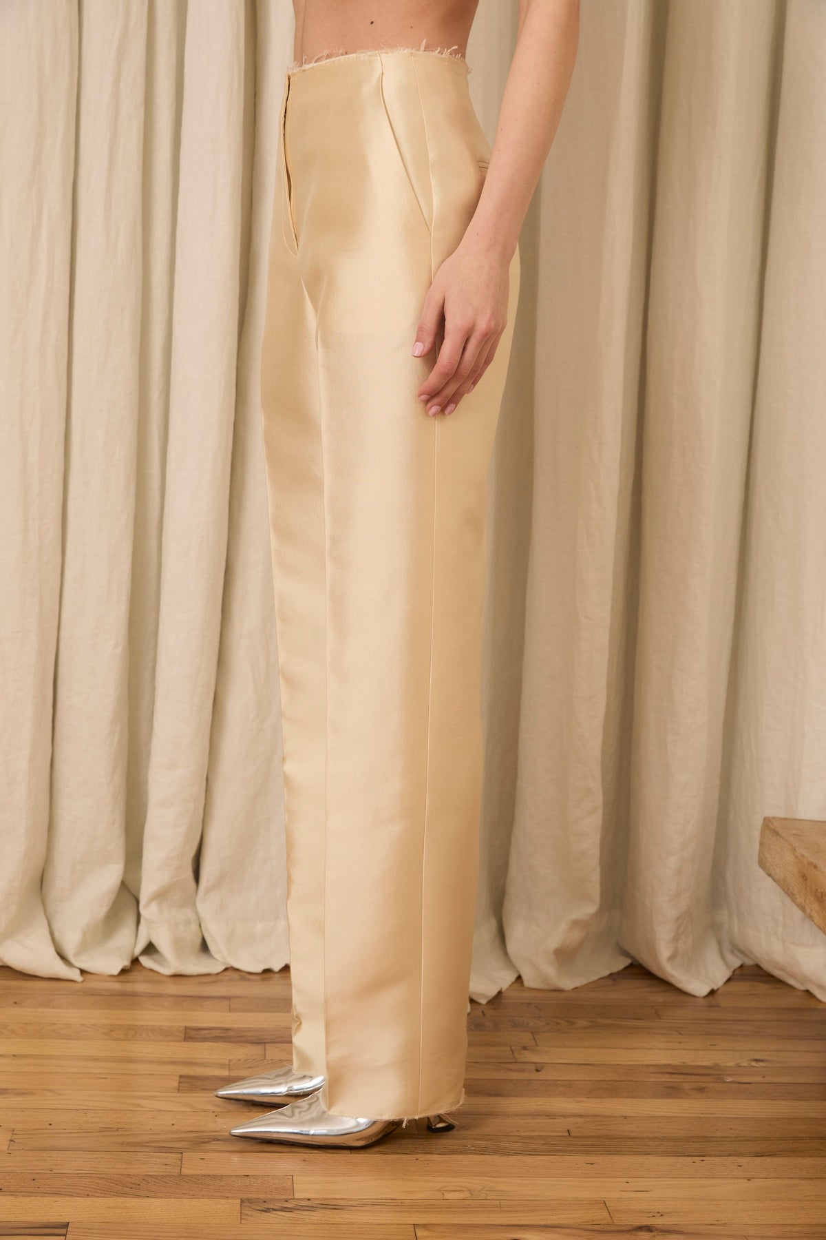 Ophelia Slim Leg Pant in Silk & Wool